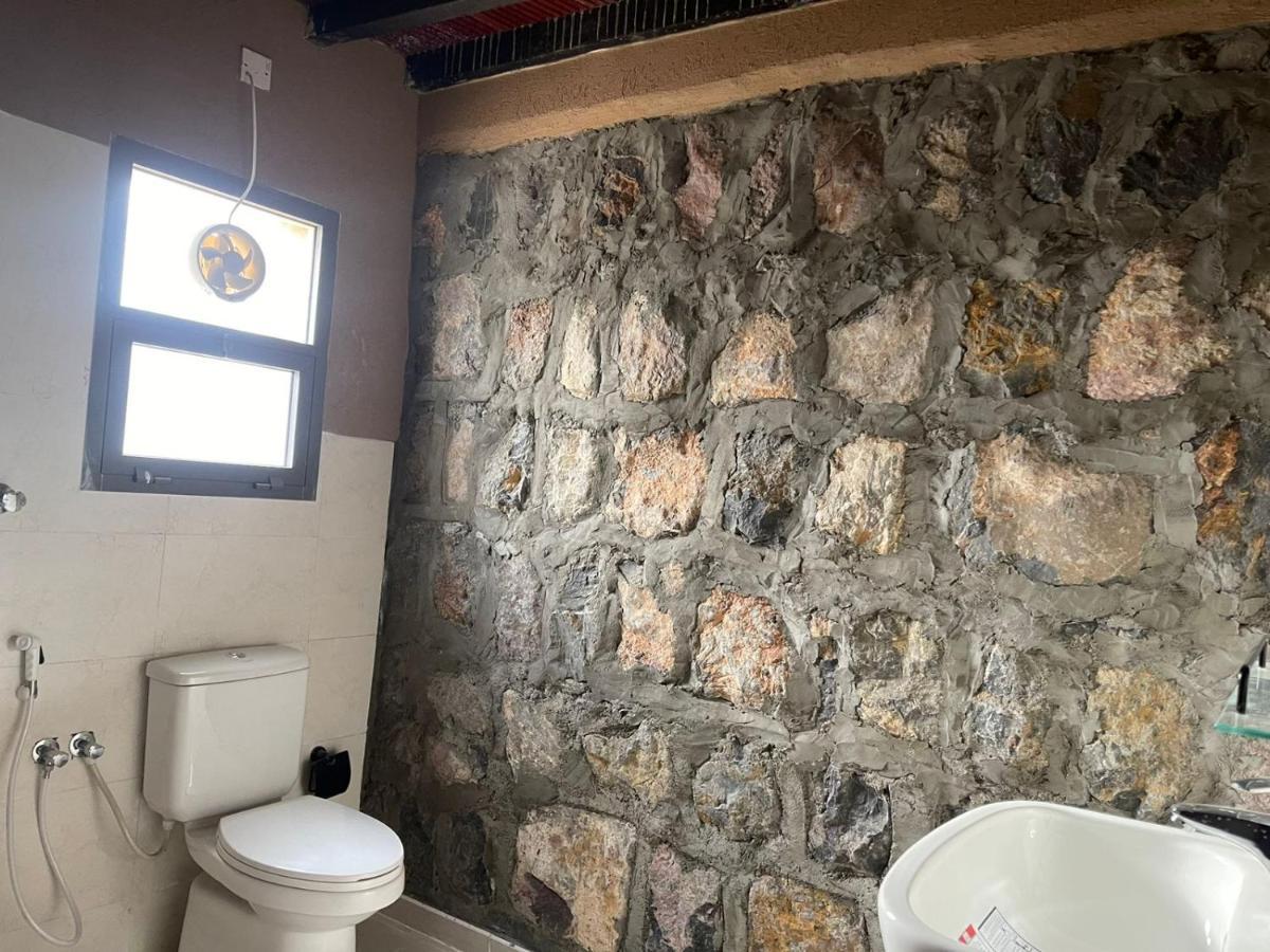 Rose Guesthouse Al 'Aqar Екстериор снимка